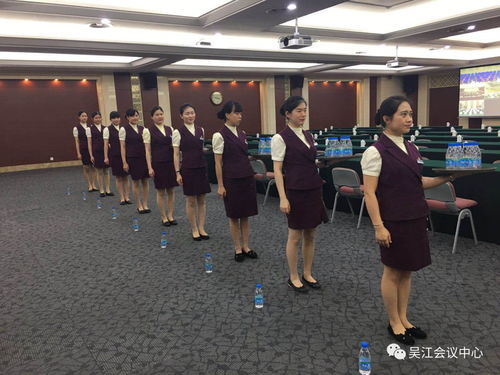 礼仪培训树形象 专业服务展风采——记礼仪服务与形象提升专项行动